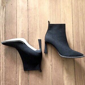 BCBGeneration, BEYA EMBELLISHED KNIT BLACK BOOTIE. SZ 8.5.
